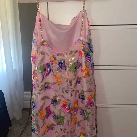 Amazon dress! - Picture 3 of 4